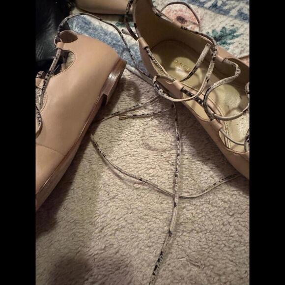Coach tall tie nude snake print pointed toe flat size 7.5 - Picture 7 of 8